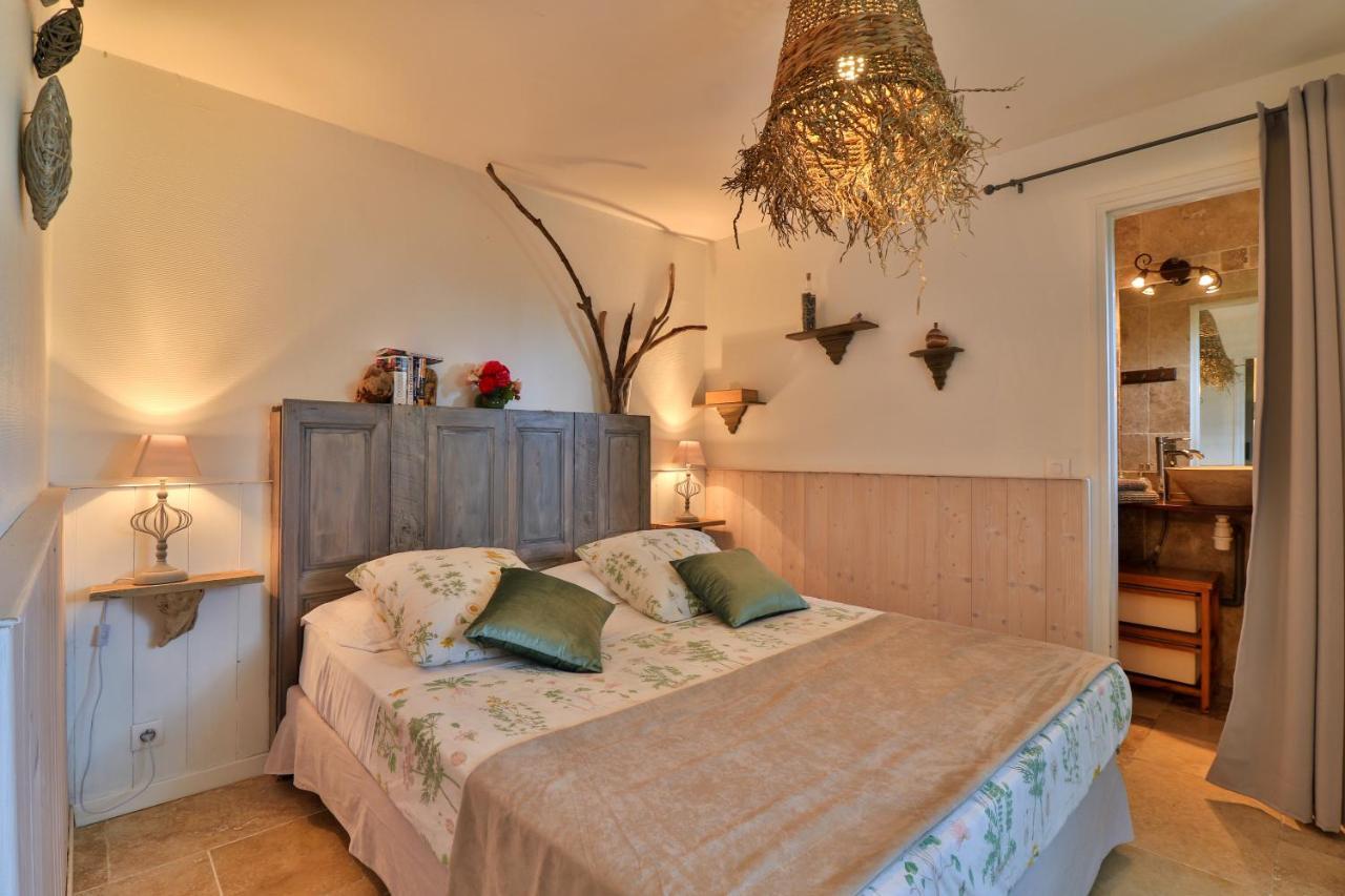 Bed and breakfast Le Mazet de Tourrettes Extérieur photo
