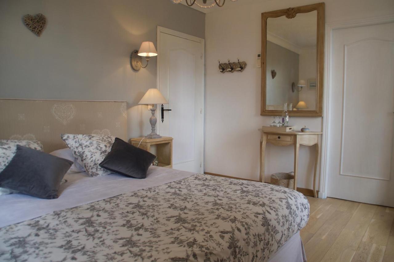 Bed and breakfast Le Mazet de Tourrettes Extérieur photo